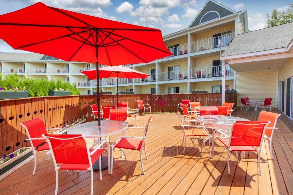 Apple Tree Inn; Surestay Collection By Best Western Petoskey Exterior foto